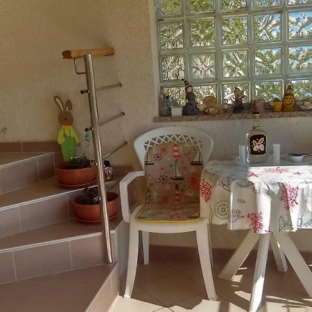 Snjezana Apartment *